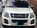 SELLING Isuzu Alterra 2013mdl manual 4x4-0