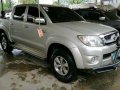 Toyota Hilux 2010 model, Overland-0