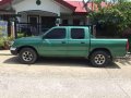 NISSAN FRONTIER 4x2 M/T 2000 model for sale -0