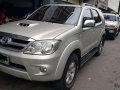 2006 Toyota FortunerV 4x4 diesel FOR SALE-3