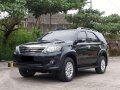 1st own Toyota Fortuner 2012 G diesel cebu plate-2