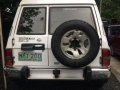 Nissan Patrol Safari Executive Series 1998 (WHITE)-6