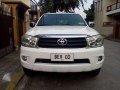 FOR SALE!!! • Toyota Fortuner G • 2.7 vvti Gas engine-0