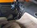 2006 Ford Focus sedan matic-6