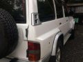 Nissan Patrol Safari Executive Series 1998 (WHITE)-4