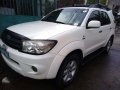 2010 TOYOTA Fortuner Diesel automatic excellent condition-1