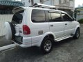 SELLING 2005 ISUZU Crosswind xuvi-2