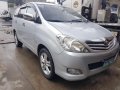 2010 Toyota Innova J Gas engine-0