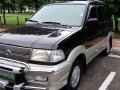 For sale Toyota Revo sr Diesel engine 2002 mdl-0