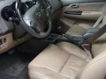 Toyota Fortuner G 2012 model Automatic transmission-4