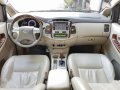 Toyota Innova V "Top of the line" 2014-8