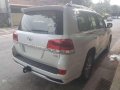 2018 Brand New TOYOTA Land Cruiser LC200 Dubai-4