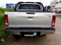 Toyota Hilux G 2010 model FOR SALE-4