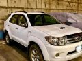 2005 Toyota FORTUNER V 4x4 DIESEL Automatic-1