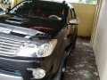 Toyota Fortuner 2005 g matic FOR SALE-1