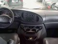 2005 Ford E150 AT 10str LEATHER -7