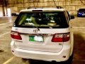 2005 Toyota FORTUNER V 4x4 DIESEL Automatic-9