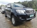 SELLING TOYOTA Hilux 4x4 vnt manual-0