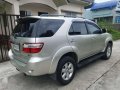 For Sale Toyota Fortuner 2010 2.7 vvti Gas Engine-1
