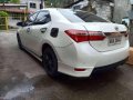 Toyota Altis 1.6V AT.pearlwhite 2015-1