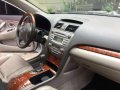 Toyota Camry 2007 2.4 V Family car-4