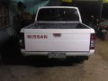 Nissan Frontier 4x2 manual diesel 2000 model-2