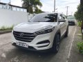 2016 Hyundai Tucson CRDI White For Sale -0