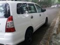 SELLING 2015 TOYOTA Innova j diesel-1