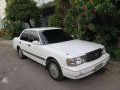 Toyota Crown Royal Saloon 2.0i  - 1996 model-2