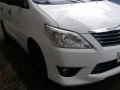 SELLING 2015 TOYOTA Innova j diesel-0