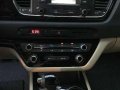 2017 Model Kia Grand Carnival For Sale-3