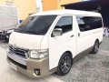 TOYOTA SUPER GRANDIA A/T DIESEL 2015-1