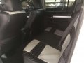 Toyota Hilux 2017 G AT Complete papers-4