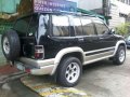 Isuzu Trooper 2000 Manual Black For Sale -3