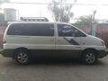 Hyundai Starex GRX CRDI 2004 Local MT-3