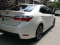 2018 TOYOTA Corolla Altis 2.0V White Pearl - Top of the Line-4