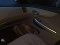 Toyota Corolla Altis 1.6G Automatic Black 2011-9