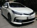 2018 TOYOTA Corolla Altis 2.0V White Pearl - Top of the Line-5