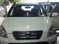 White Honda Crv 2006 automatic low mileage -4