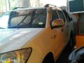 SELLING TOYOTA Hilux j 2010 registered until 2019 -4