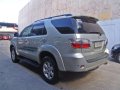 2011 Toyota Fortuner 2.5 G At FOR SALE-4