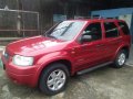 2005 Ford Escape XLT ( top of the line )-1