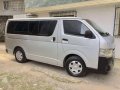 2013 Toyota Hiace Commuter MT Diesel-1