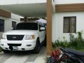 Ford Expedition Automatic Old white 2004-1