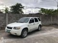 2005 Ford Escape XLT 3.0L 4x4 FOR SALE-4