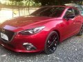 2015 Mazda 3 hatchback sky active top of the line-1