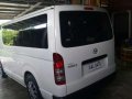 Rush! 2014- 2015 Toyota Hiace commuter-3