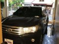 SELLING Toyota Hilux 2017 1.150 m-1