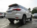 2018 Toyota Fortuner 2.4 V Diesel Automatic For Sale -4