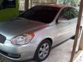 SELLING Hyundai Accent 2010-10